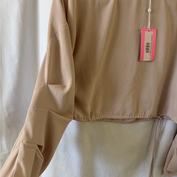 🆕 Amanda Uprichard Naya Top In Color Bone With Sleeve Detailing XS - Picture 2 of 3